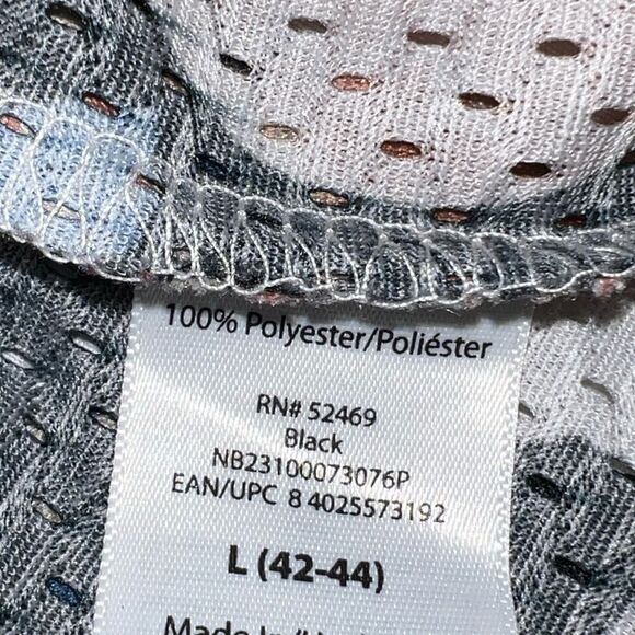 No boundaries cute black tank with skulls and roses - Picture 8 of 8